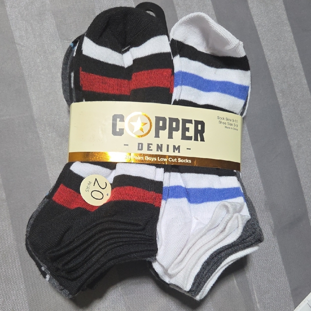 NEW 20 PAIR COPPER DENIM Men's Low Cut Socks - Black, Red, White, Blue